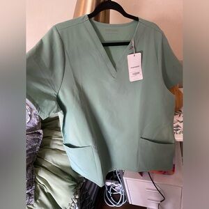 BRAND NEW Scrub Top